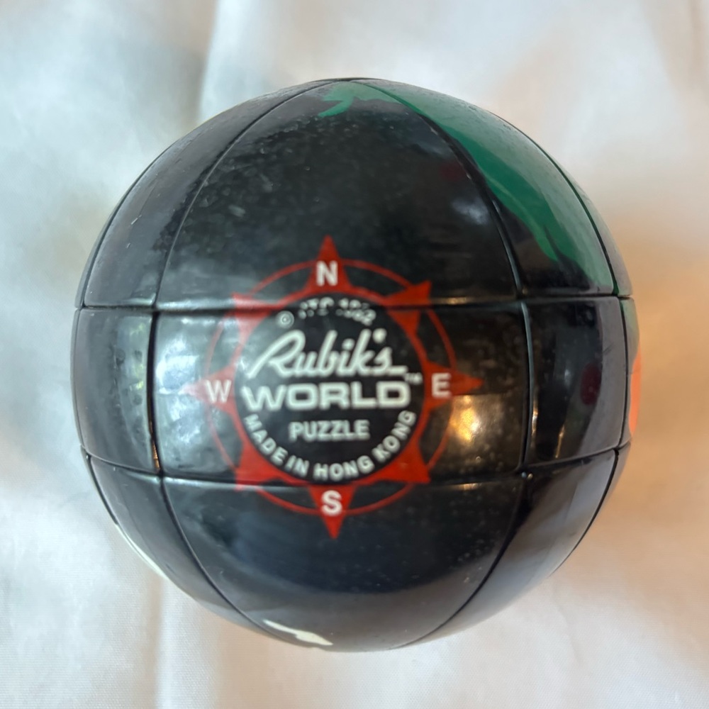 Vintage 1982 Rubik's World Puzzle Sphere